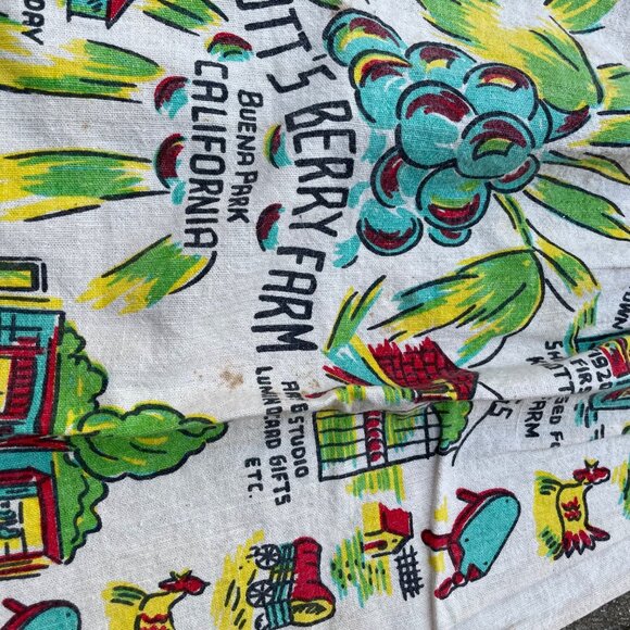 Vintage 60s Kitschy Knotts Berry Farm Cottagecore Homemaker Apron - Picture 3 of 5